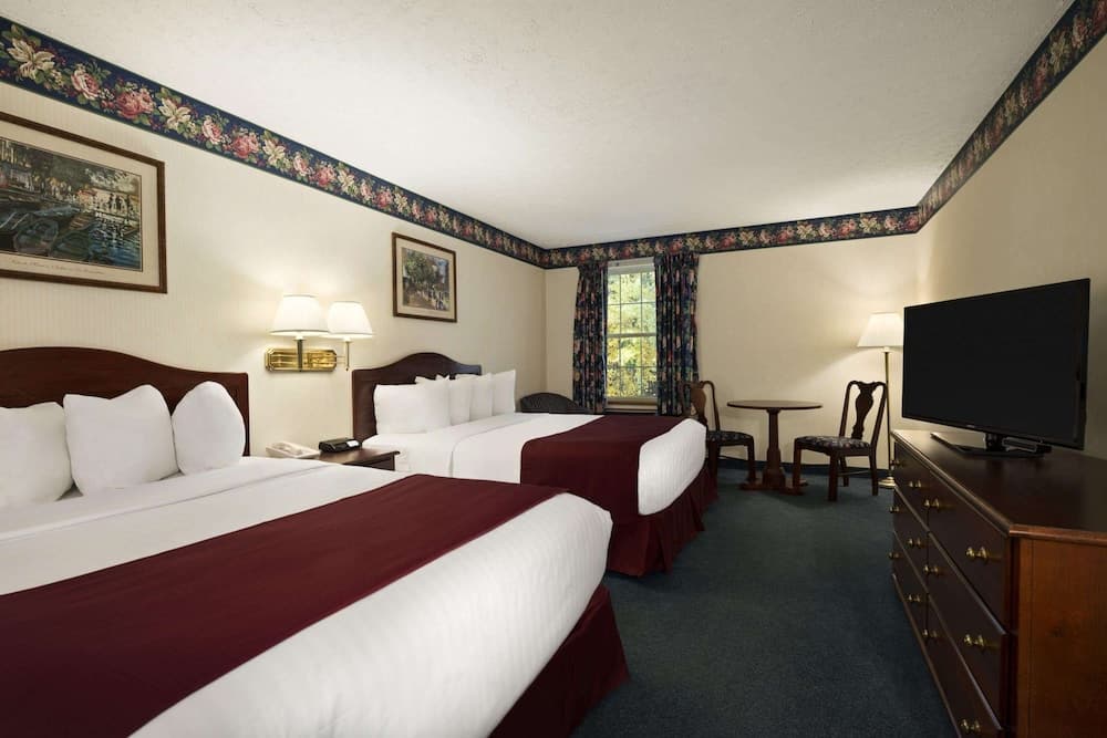 Days Inn by Wyndham Grayling property views in Grayling, MI — gallery photo 3