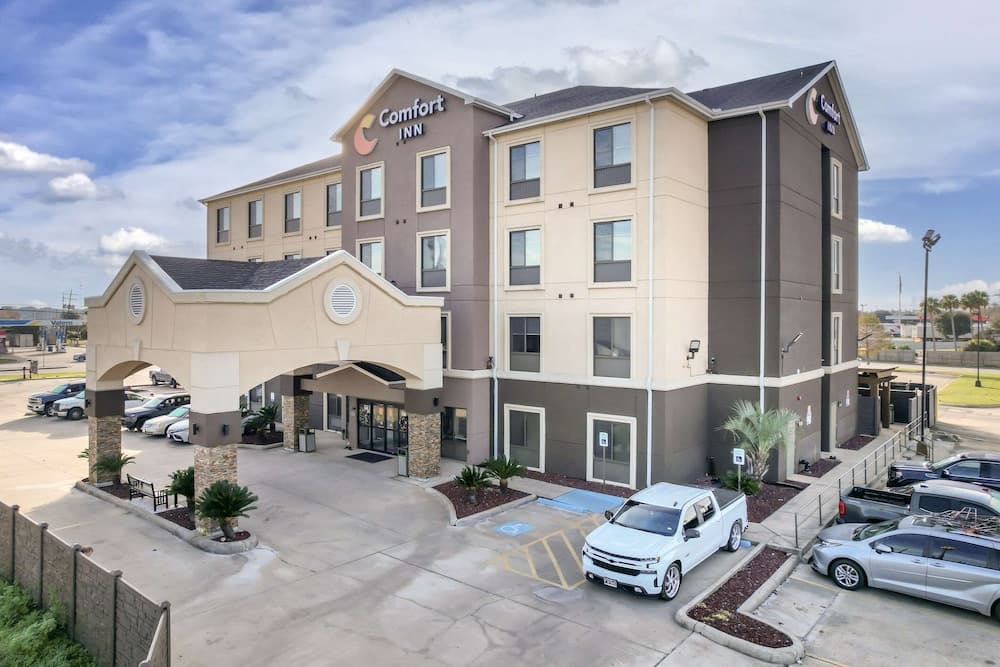Comfort Inn Orange I-10 gallery photo in Orange, TX — image 32