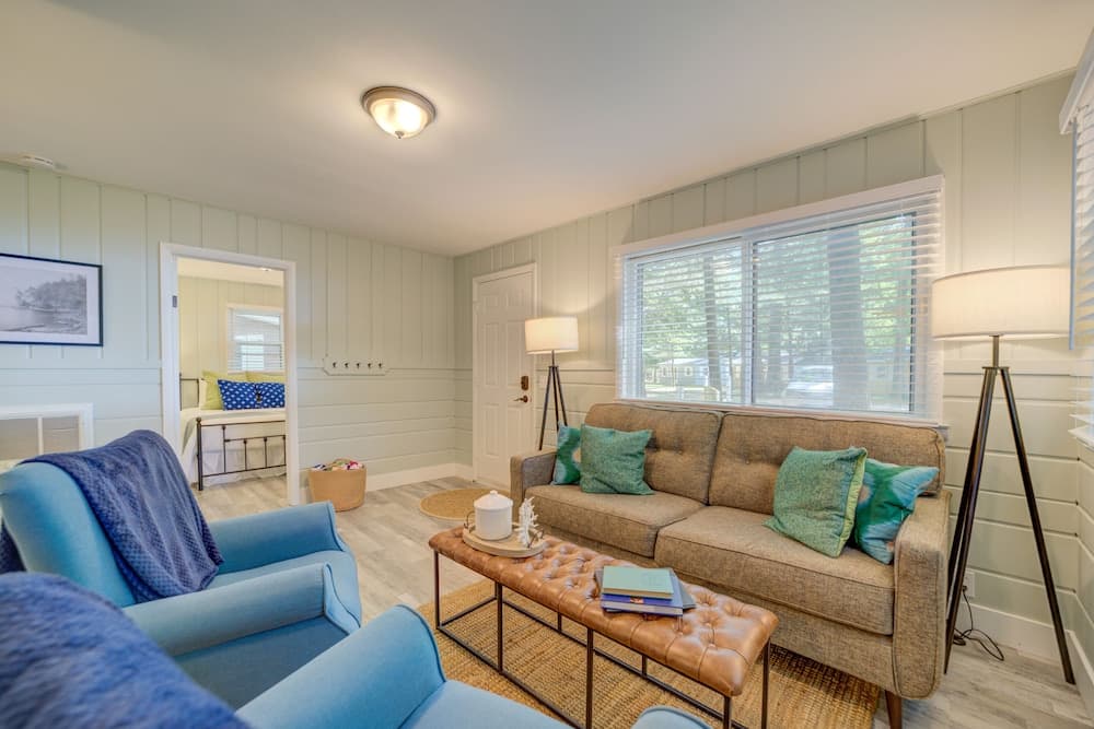 Scenic Drive Resort by DreamStay gallery photo in Muskegon, MI — image 66