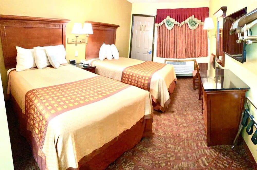 Rodeway Inn Goodlettsville South interior in Goodlettsville, TN — gallery photo 2