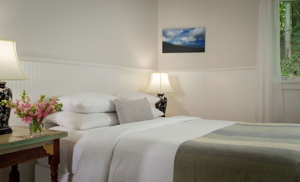 The Woodstock Inn on the Millstream gallery photo in Woodstock, NY — image 45