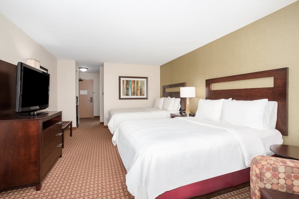 Holiday Inn Express & Suites Gillette by IHG interior in Gillette, WY — gallery photo 2