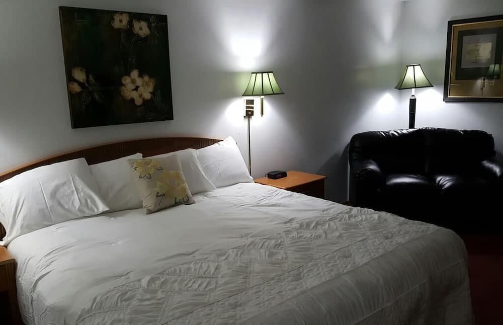 Amerivu Inn And Suites New Richmond gallery photo in New Richmond, WI — image 4