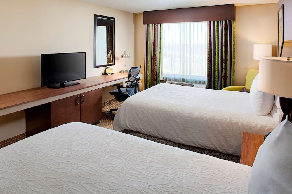 Hilton Garden Inn Hartford North/Bradley Int'l Airport gallery photo in Windsor — image 14
