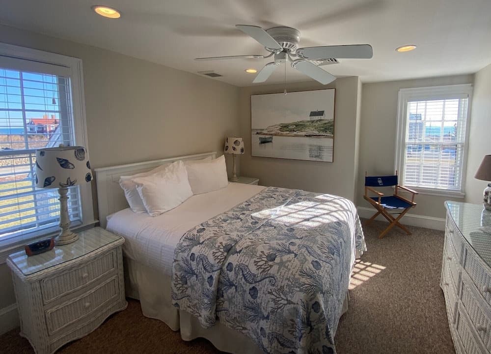 Beach Breeze Inn gallery photo in Falmouth, MA — image 40
