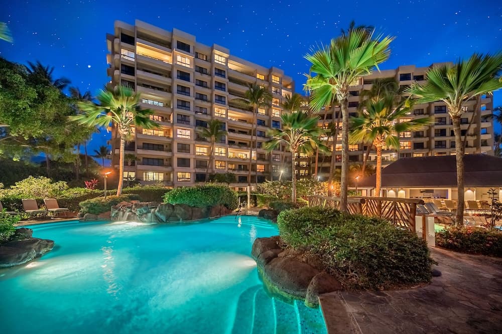 Kaanapali Alii featured exterior or lobby in Lahaina, HI — similar hotel