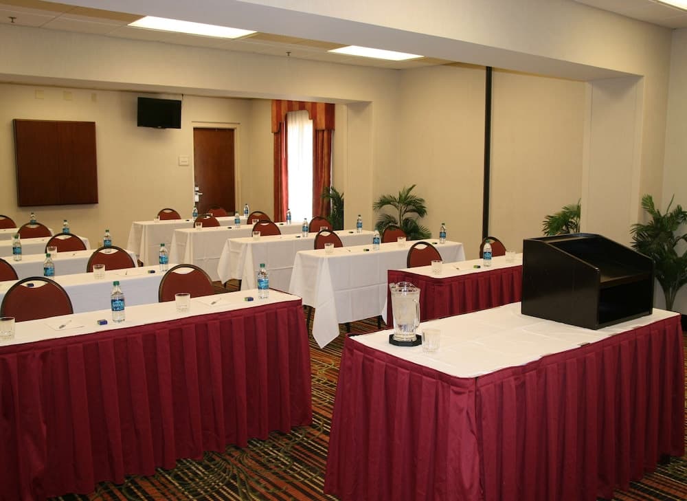 Hampton Inn & Suites Springfield-Southwest gallery photo in Springfield, IL — image 31