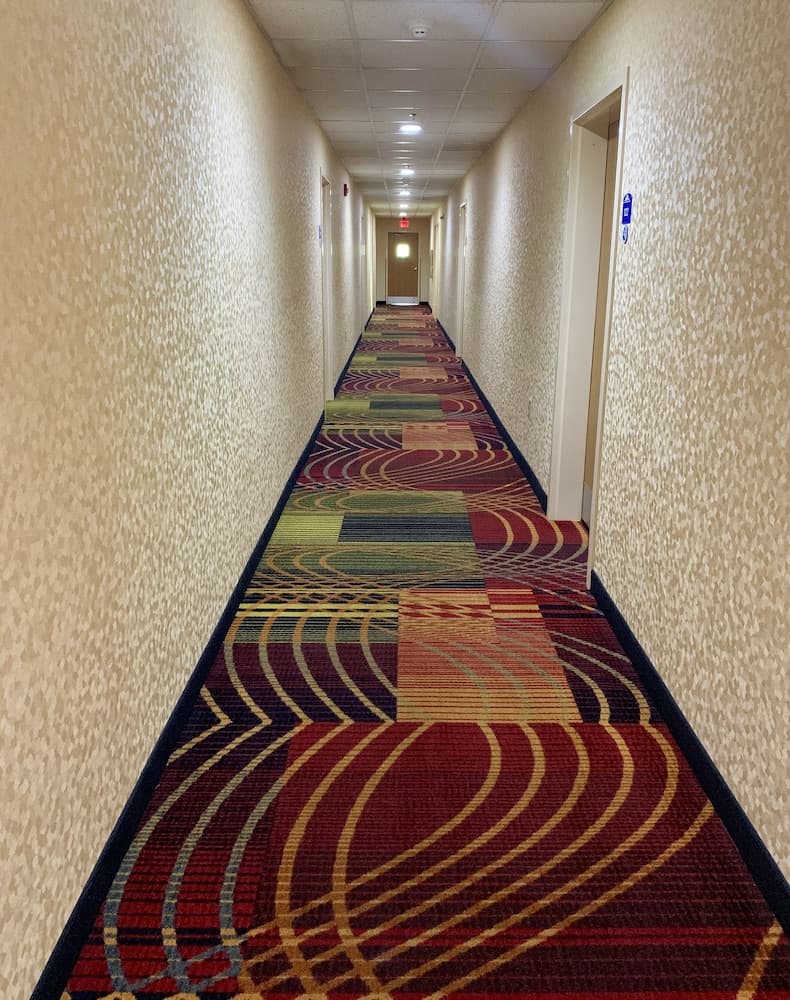 Microtel Inn & Suites by Wyndham Charleston WV gallery photo in South Charleston, WV — image 18