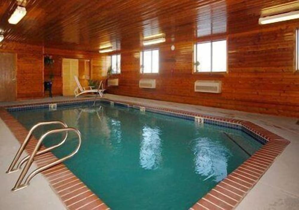 Econo Lodge Longmont East gallery photo in Longmont, CO — image 19