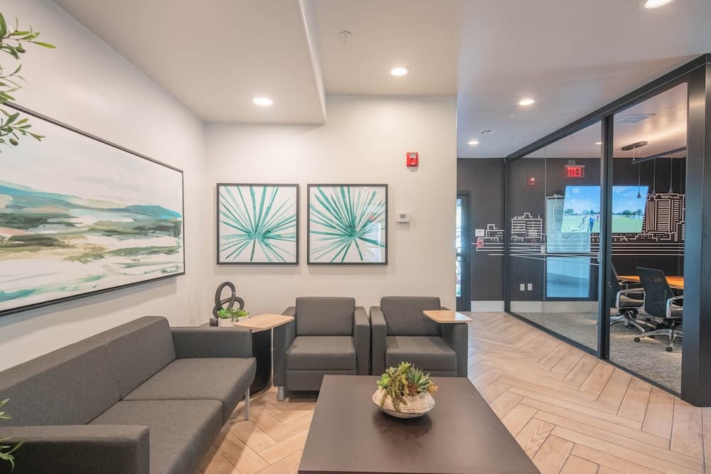 Golf View Oasis: Serenity + Tranquility + Walkability 244 interior in Scottsdale, AZ — gallery photo 2