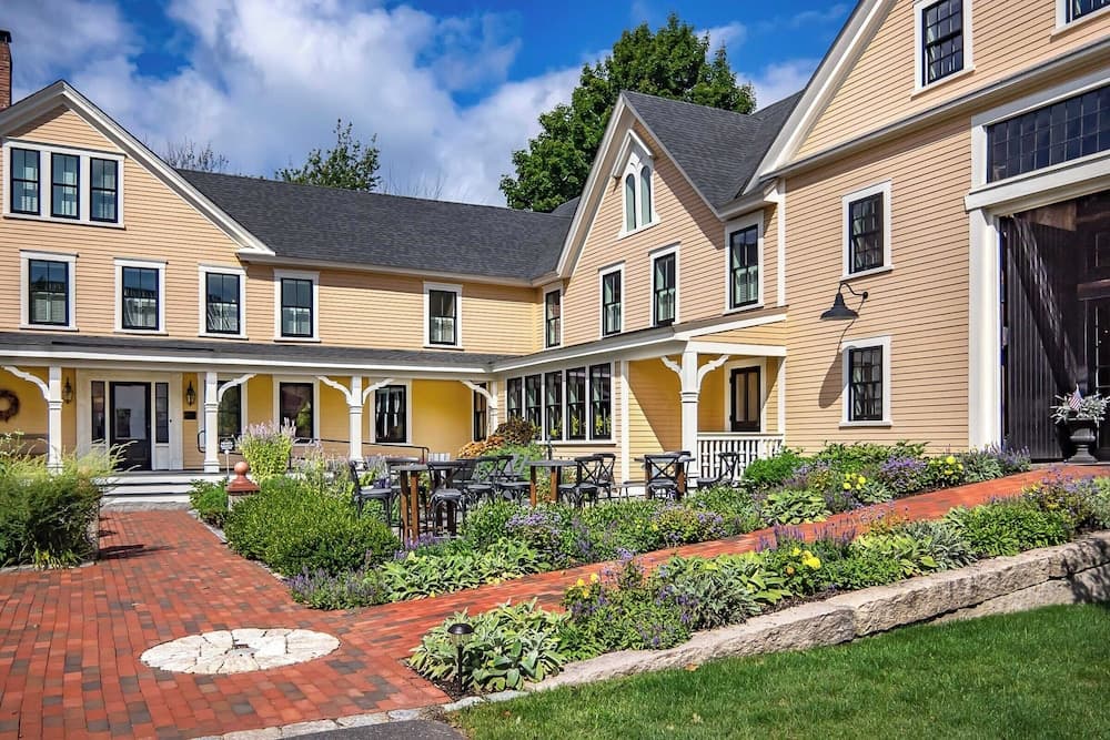 Pickering House property views in Wolfeboro — gallery photo 3