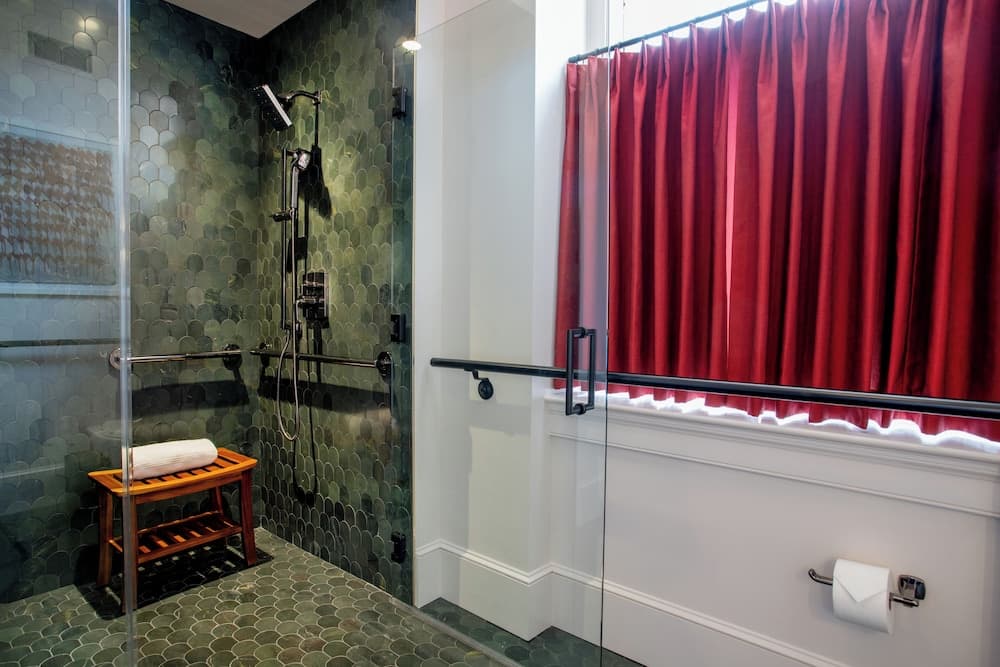 The Bell Athens by Kasa Living gallery photo in Athens, GA — image 13