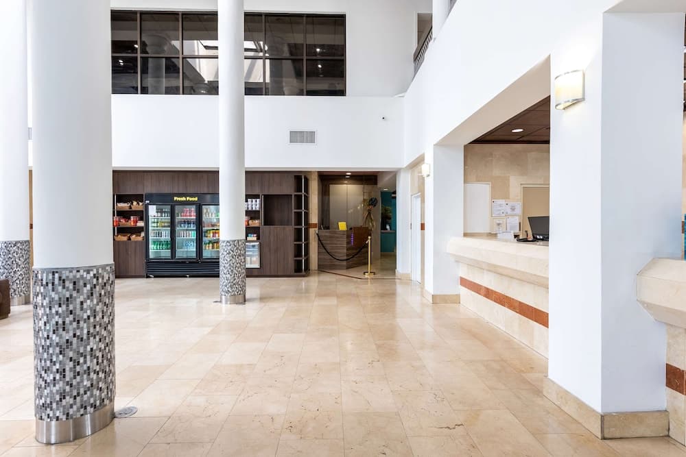 Regency Miami Airport by Sonesta gallery photo in Miami, FL — image 4