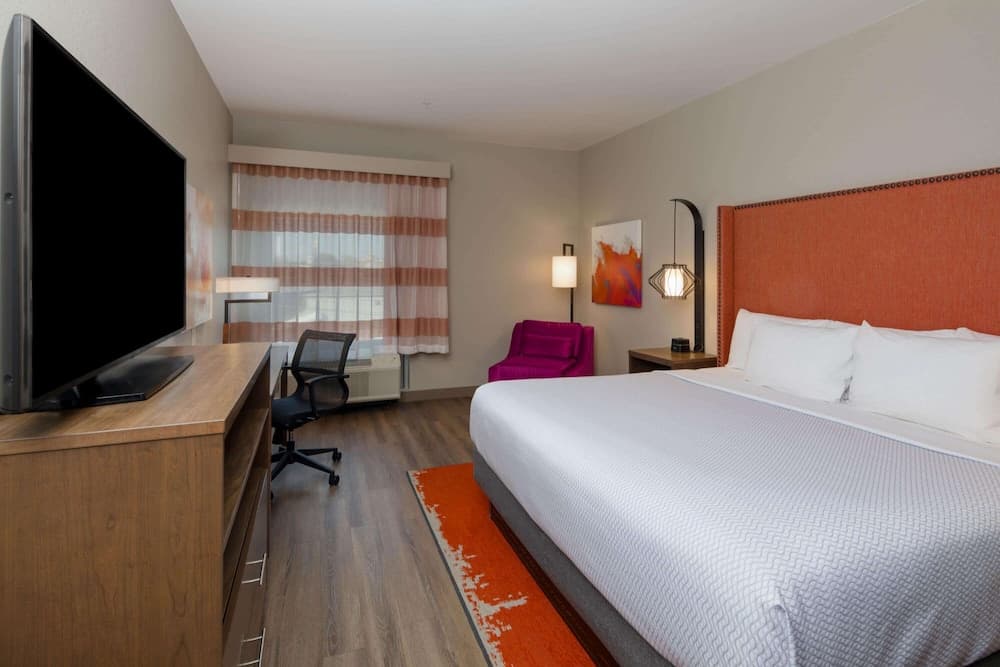 La Quinta Inn & Suites by Wyndham Perry gallery photo in Perry, GA — image 10