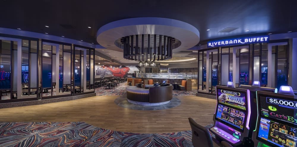 Emerald Queen Hotel and Casino - Tacoma gallery photo in Tacoma, WA — image 37