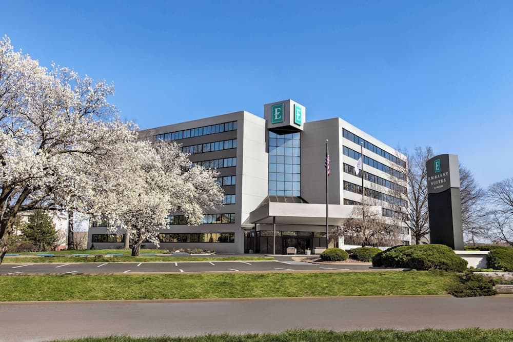 Embassy Suites by Hilton Kansas City Overland Park featured exterior or lobby in Overland Park, KS — similar hotel