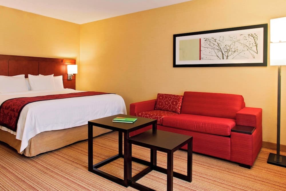 Courtyard by Marriott Newburgh Stewart Airport gallery photo in Newburgh, NY — image 15