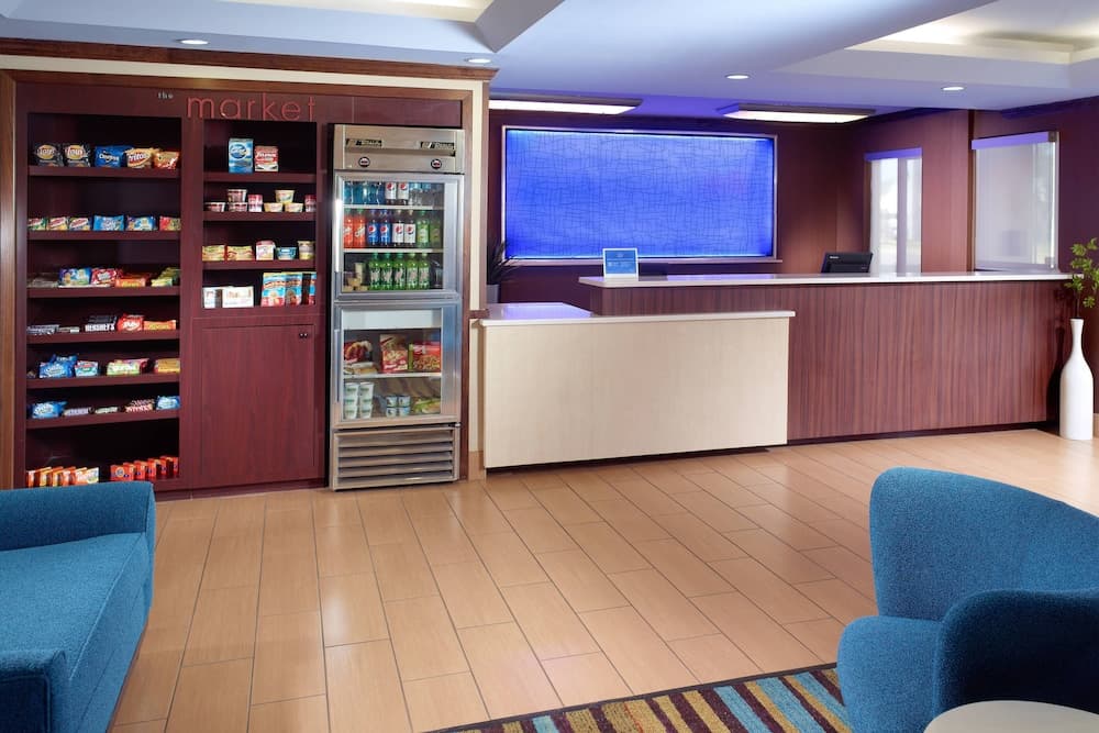 Fairfield Inn by Marriott Clarksville interior in Clarksville, TN — gallery photo 2