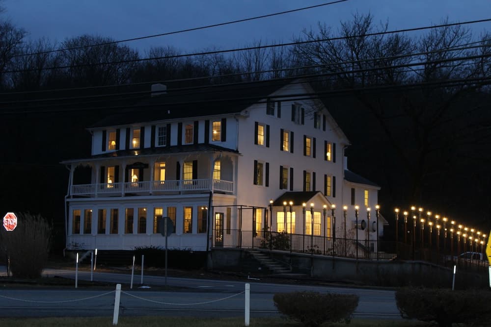 Stottsville Inn — hotel in Coatesville, Pennsylvania