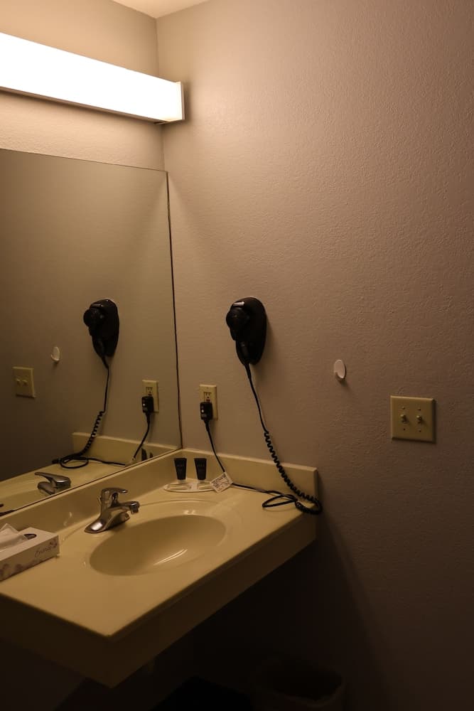 Namaste Inn & Suites Dawsonville gallery photo in Dawsonville, GA — image 24