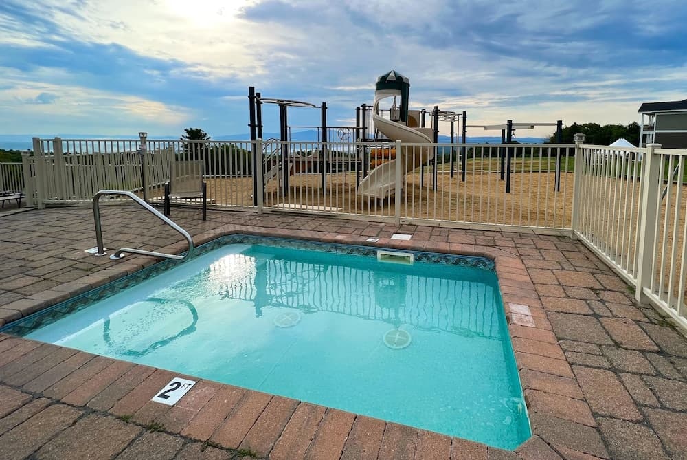 Steele Hill Resorts gallery photo in Sanbornton — image 39
