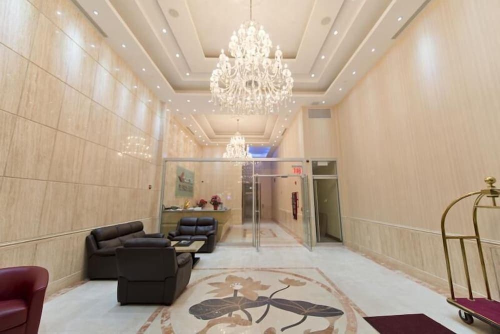 Asiatic Hotel by LaGuardia Airport interior in Flushing, NY — gallery photo 2