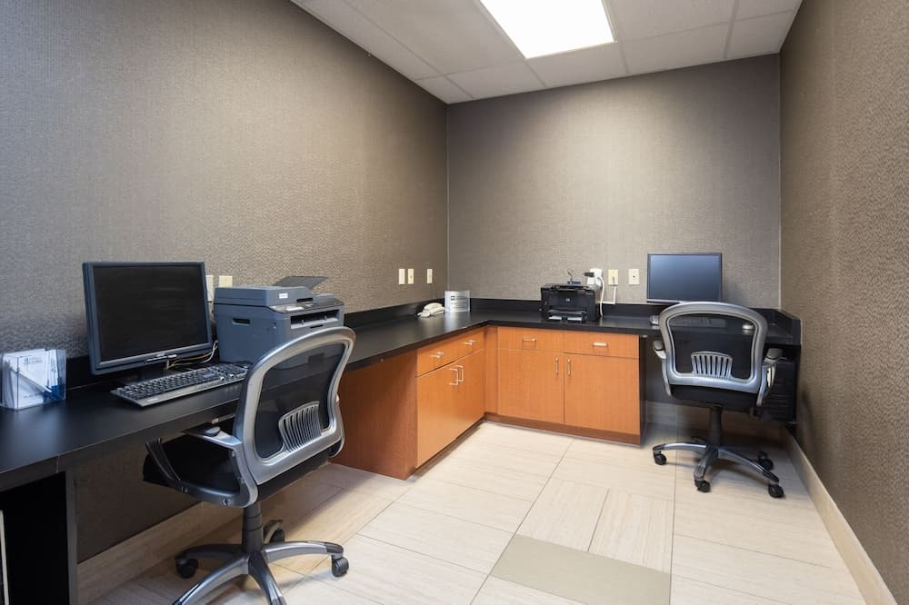 Best Western Inn & Suites San Mateo - San Francisco Airport gallery photo in San Mateo, CA — image 8