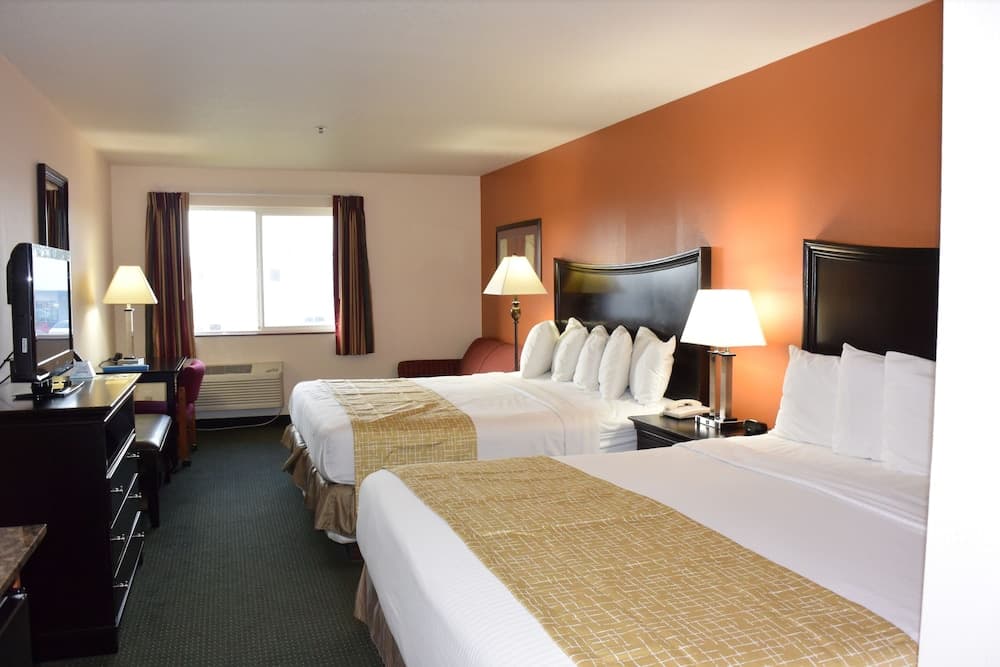 Travelodge Suites by Wyndham Newberg gallery photo in Newberg, OR — image 106