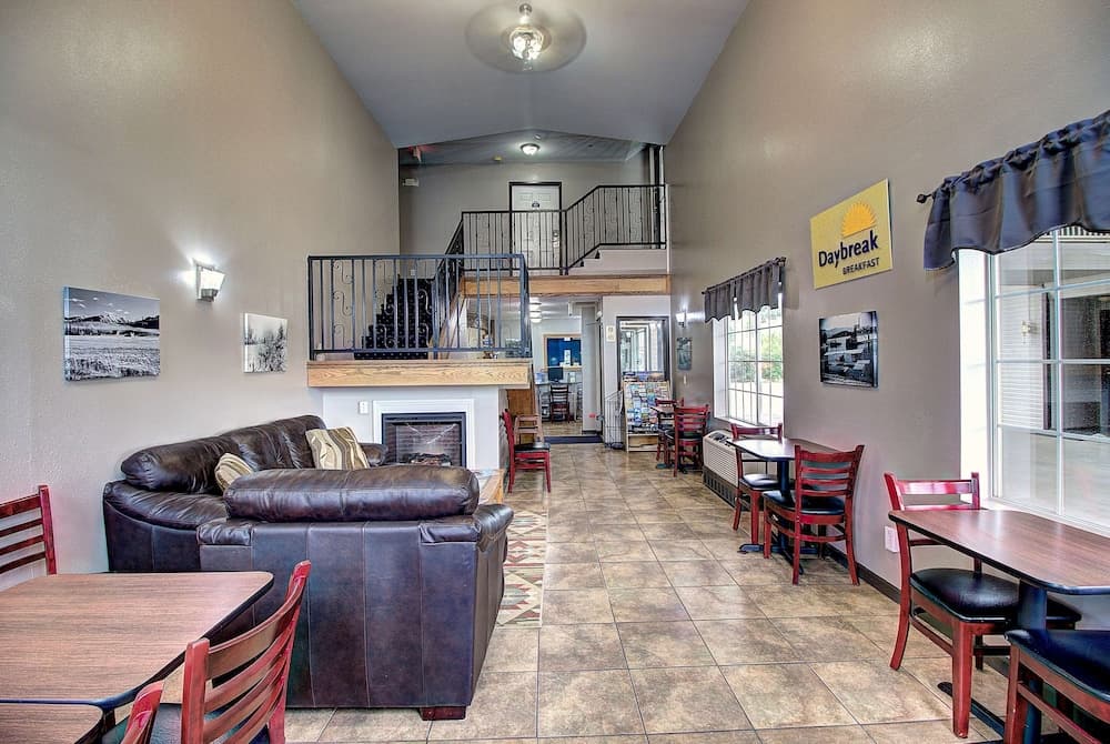 Days Inn by Wyndham Lolo / Missoula Area property views in Lolo, MT — gallery photo 3