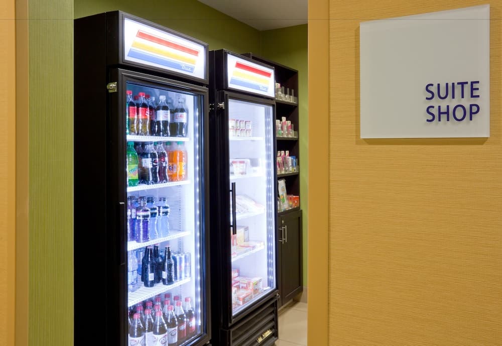 Holiday Inn Express & Suites Davenport by IHG gallery photo in Davenport, IA — image 20