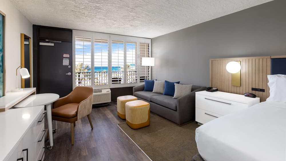 Holiday Inn Resort Panama City Beach by IHG gallery photo in Panama City Beach, FL — image 87