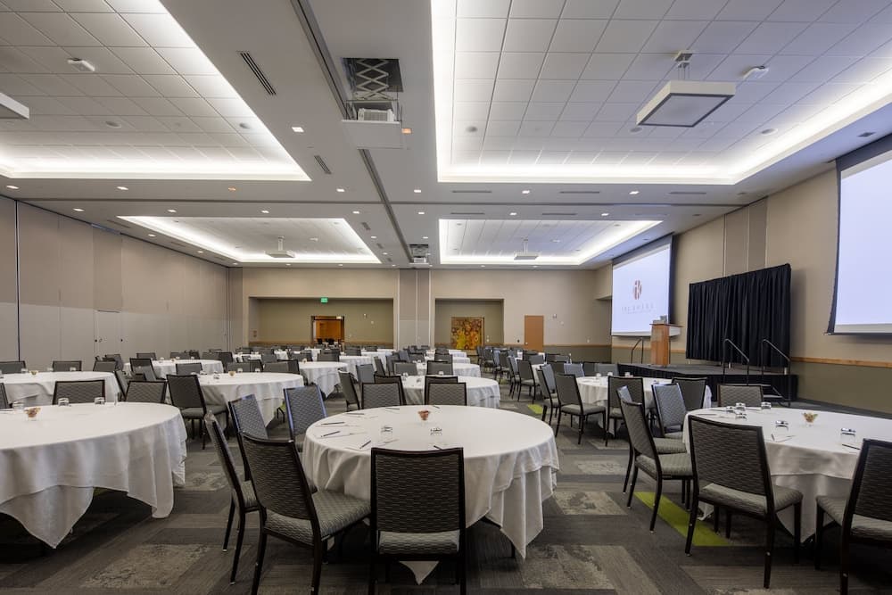 The Hotel at Kirkwood Center gallery photo in Cedar Rapids, IA — image 51