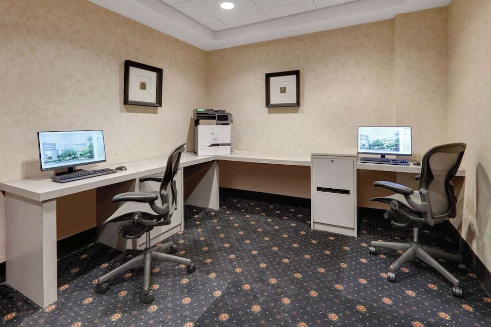 Wyndham Riverfront Hotel gallery photo in Little Rock, AR — image 18