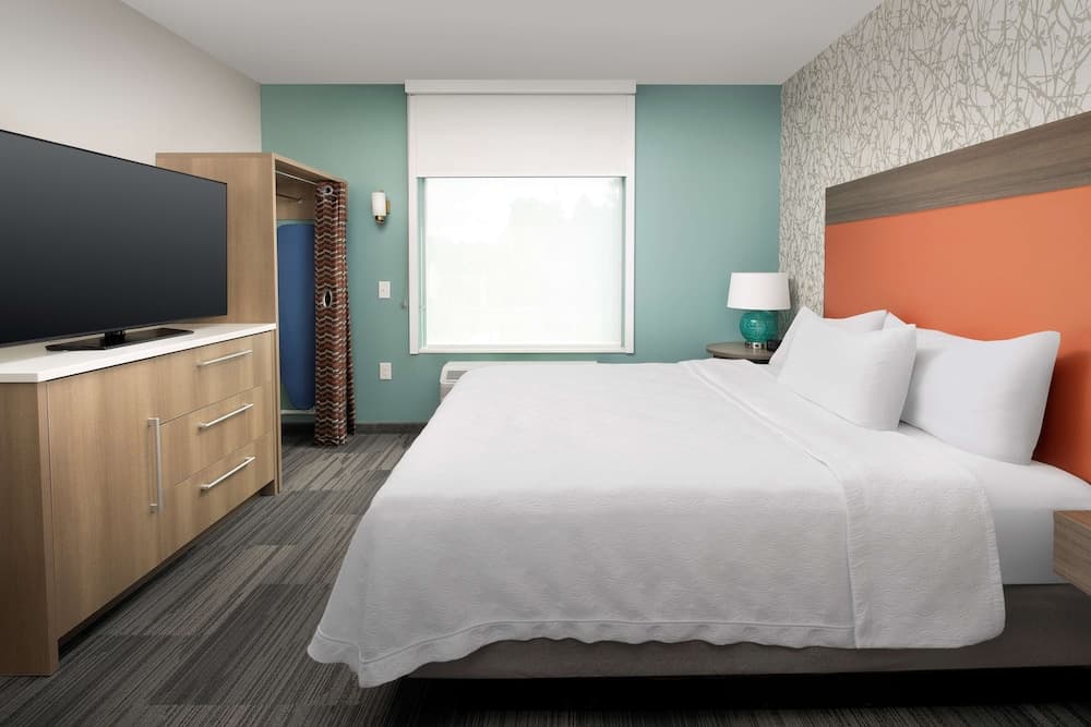 Home2 Suites by Hilton Owings Mills interior in Owings Mills, MD — gallery photo 2