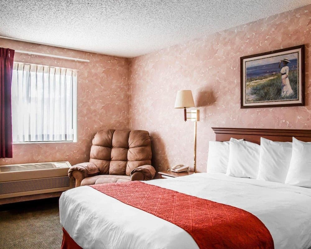 Econo Lodge Longmont East gallery photo in Longmont, CO — image 24