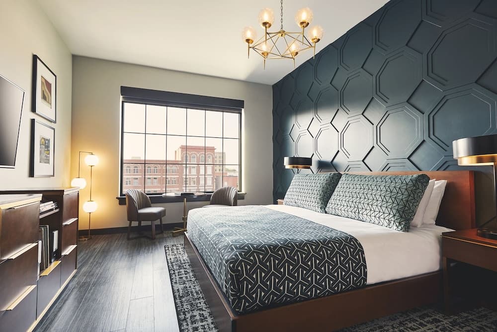 Hotel Vandivort gallery photo in Springfield, MO — image 51