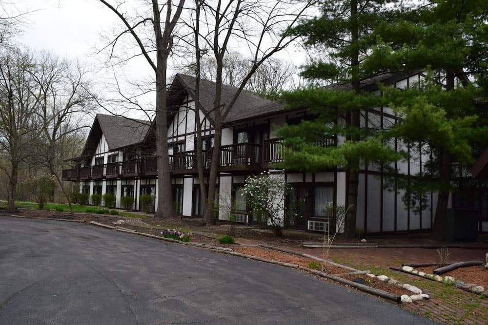 Spring House Inn gallery photo in Chesterton, IN — image 40