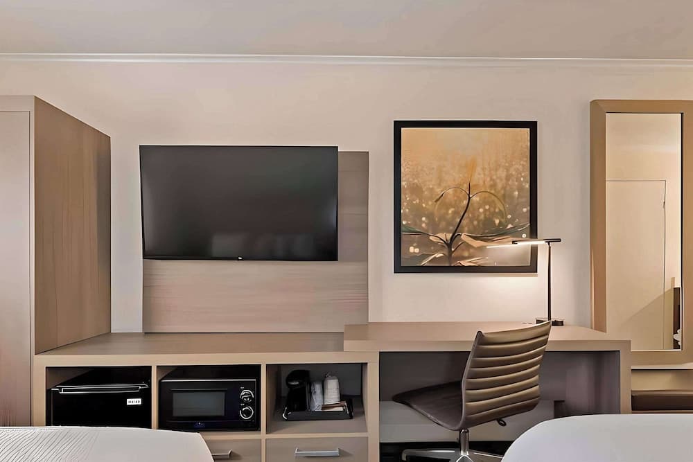 Comfort Inn Hayward - Oakland South gallery photo in Hayward, CA — image 13