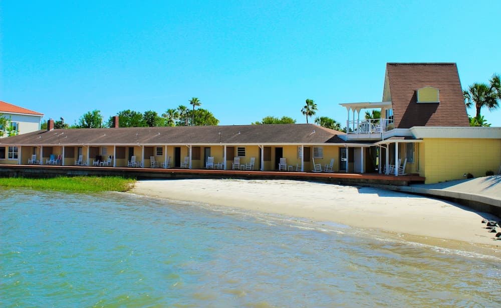Edgewater Inn featured exterior or lobby in St. Augustine, FL — similar hotel