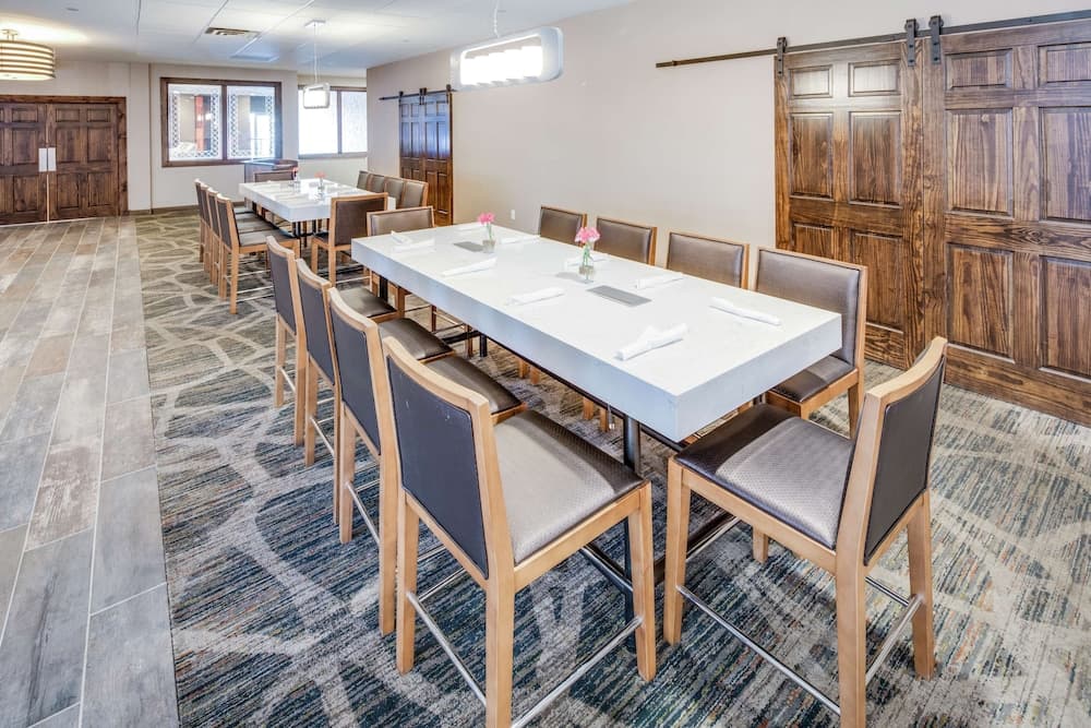 DoubleTree by Hilton Huntington gallery photo in Huntington, WV — image 8