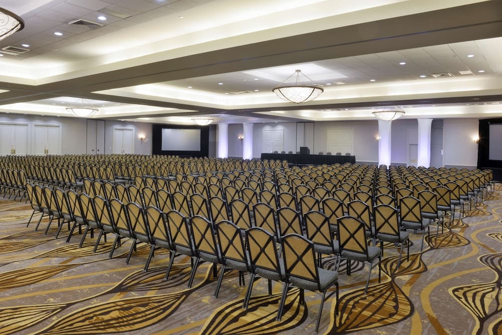 DoubleTree by Hilton Hotel Lafayette gallery photo in Lafayette, LA — image 41