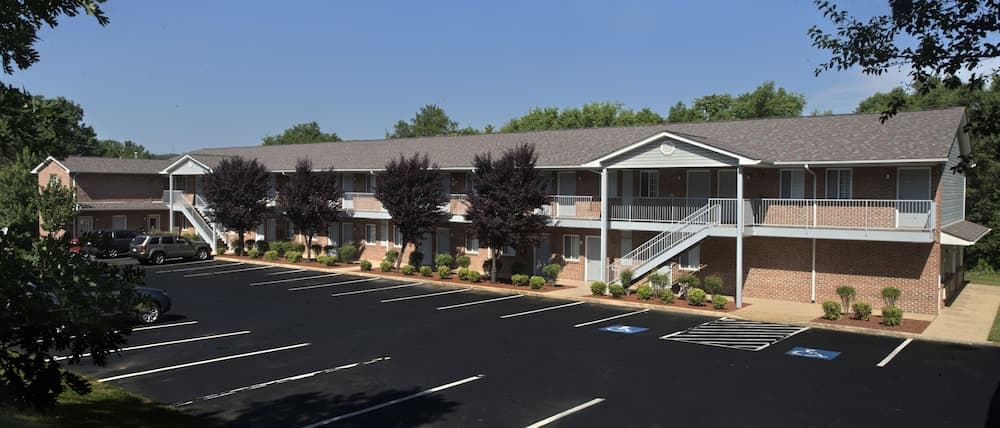 Affordable Suites of America Lynchburg — hotel in Lynchburg, Virginia