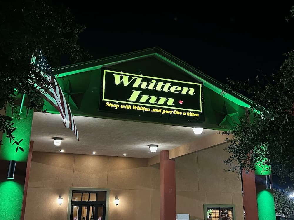 Cotulla Whitten Inn featured exterior or lobby in Cotulla, TX — similar hotel