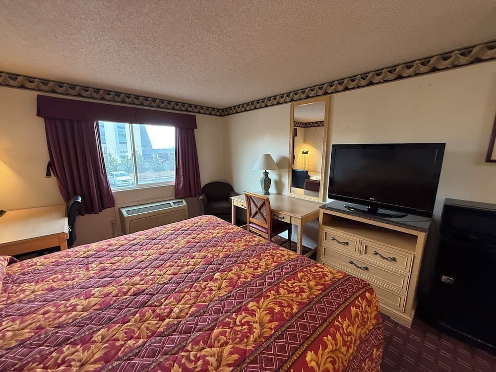 New Budget Inn gallery photo in Victorville, CA — image 12