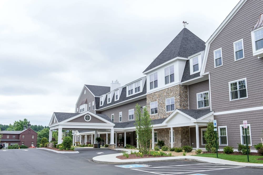 The Grand at Bedford Village Inn gallery photo in Bedford — image 47