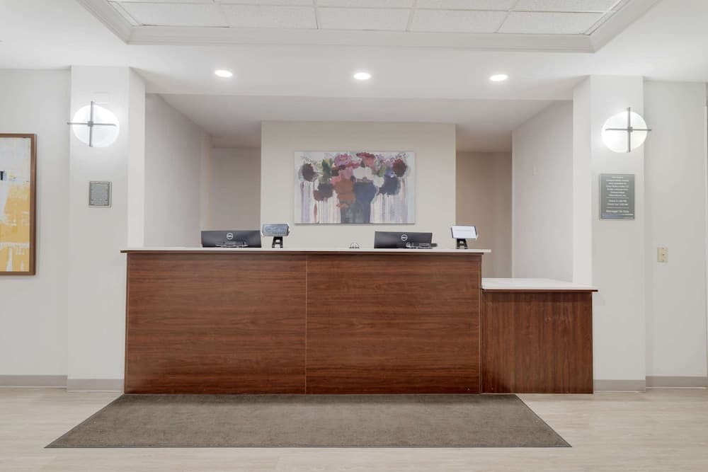 Comfort Inn & Suites Ruston-East interior in Ruston, LA — gallery photo 2