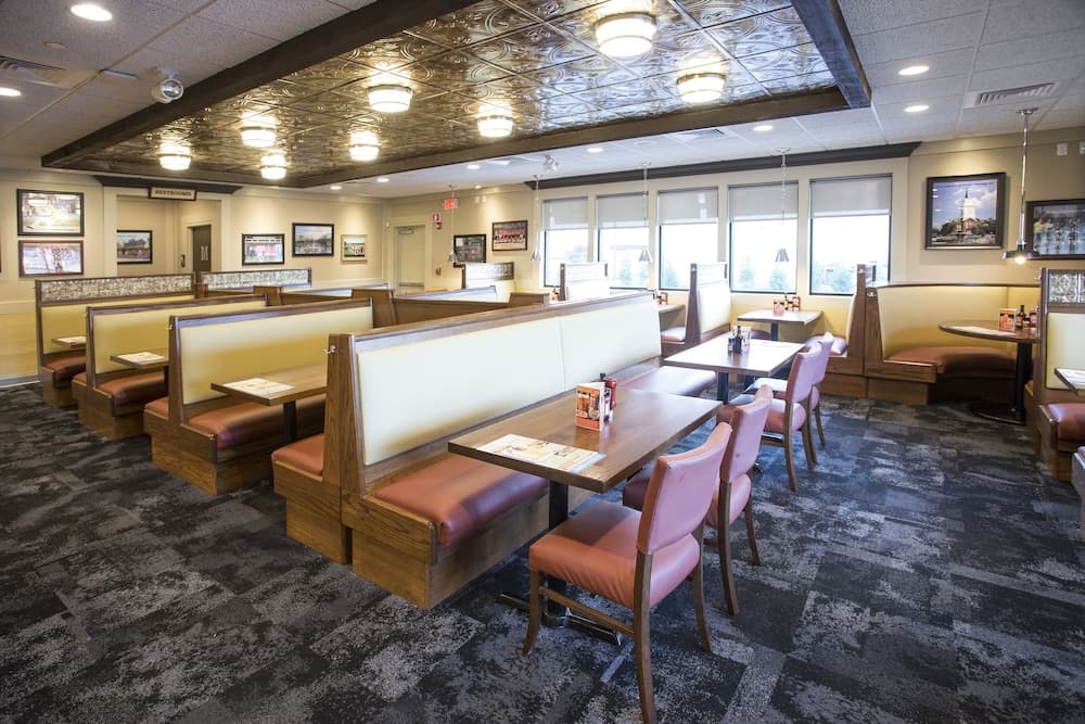 Clarion Inn Nashua gallery photo in Nashua, NH — image 14
