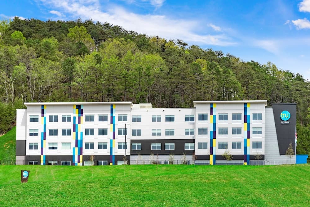 Tru By Hilton Cartersville, GA featured exterior or lobby in Cartersville, GA — similar hotel