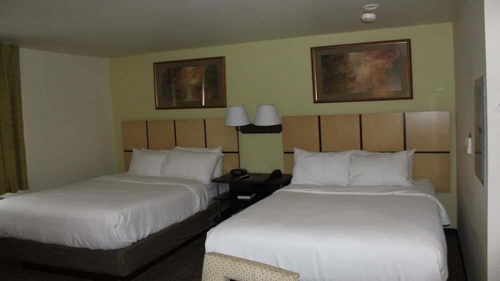 Candlewood Suites Tulsa, an IHG Hotel property views in Tulsa, OK — gallery photo 3