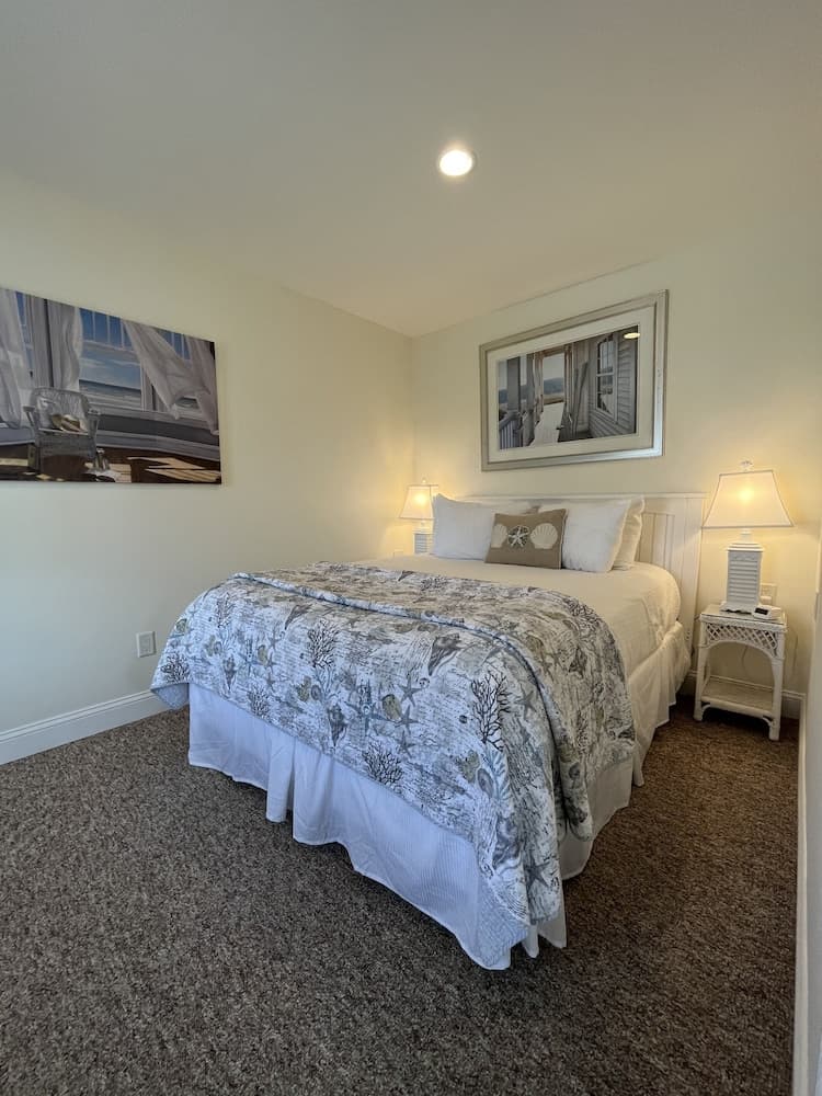 Beach Breeze Inn gallery photo in Falmouth, MA — image 13